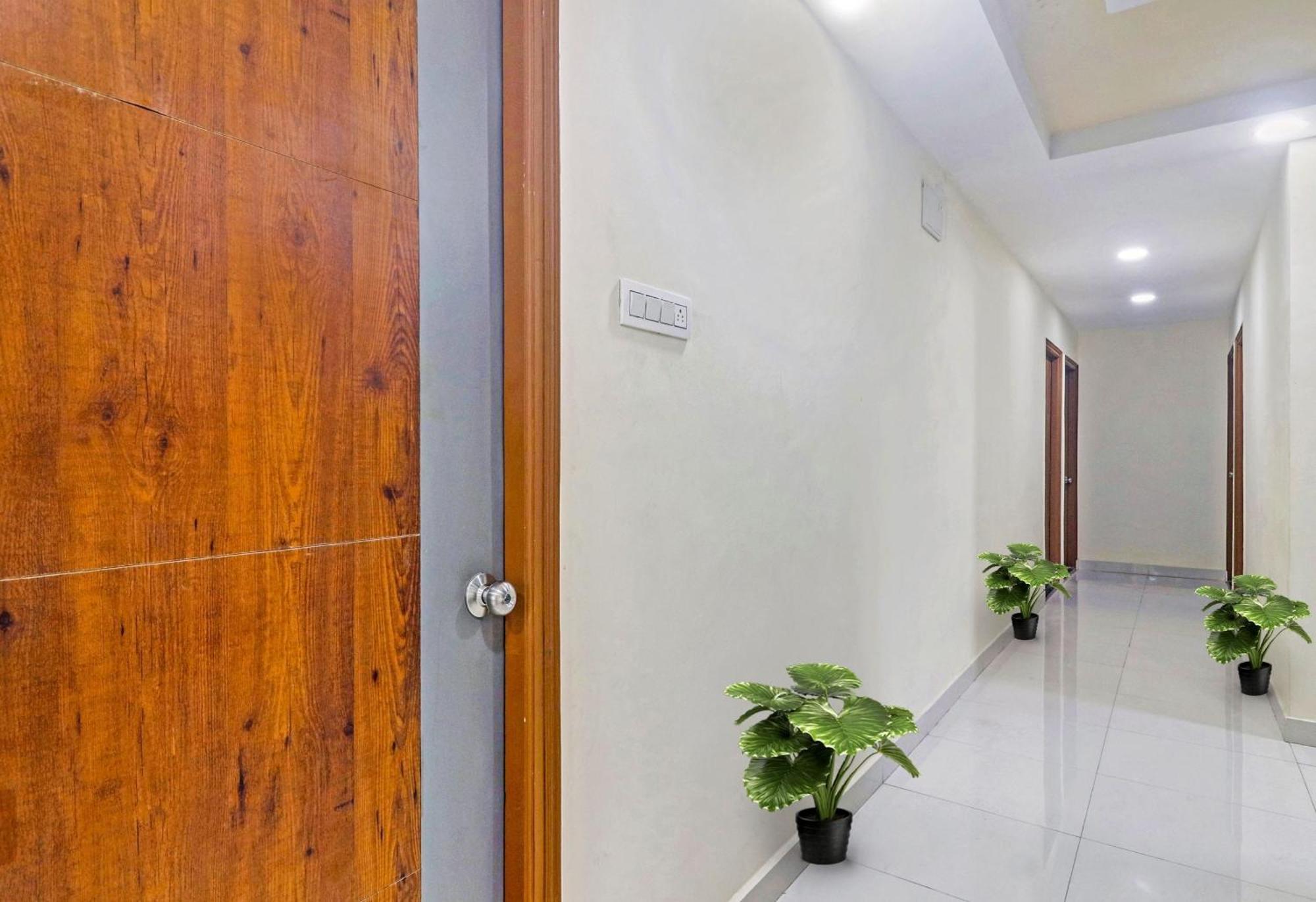Super Hotel O Qualia Pride Financial District Gachibowli Exterior photo