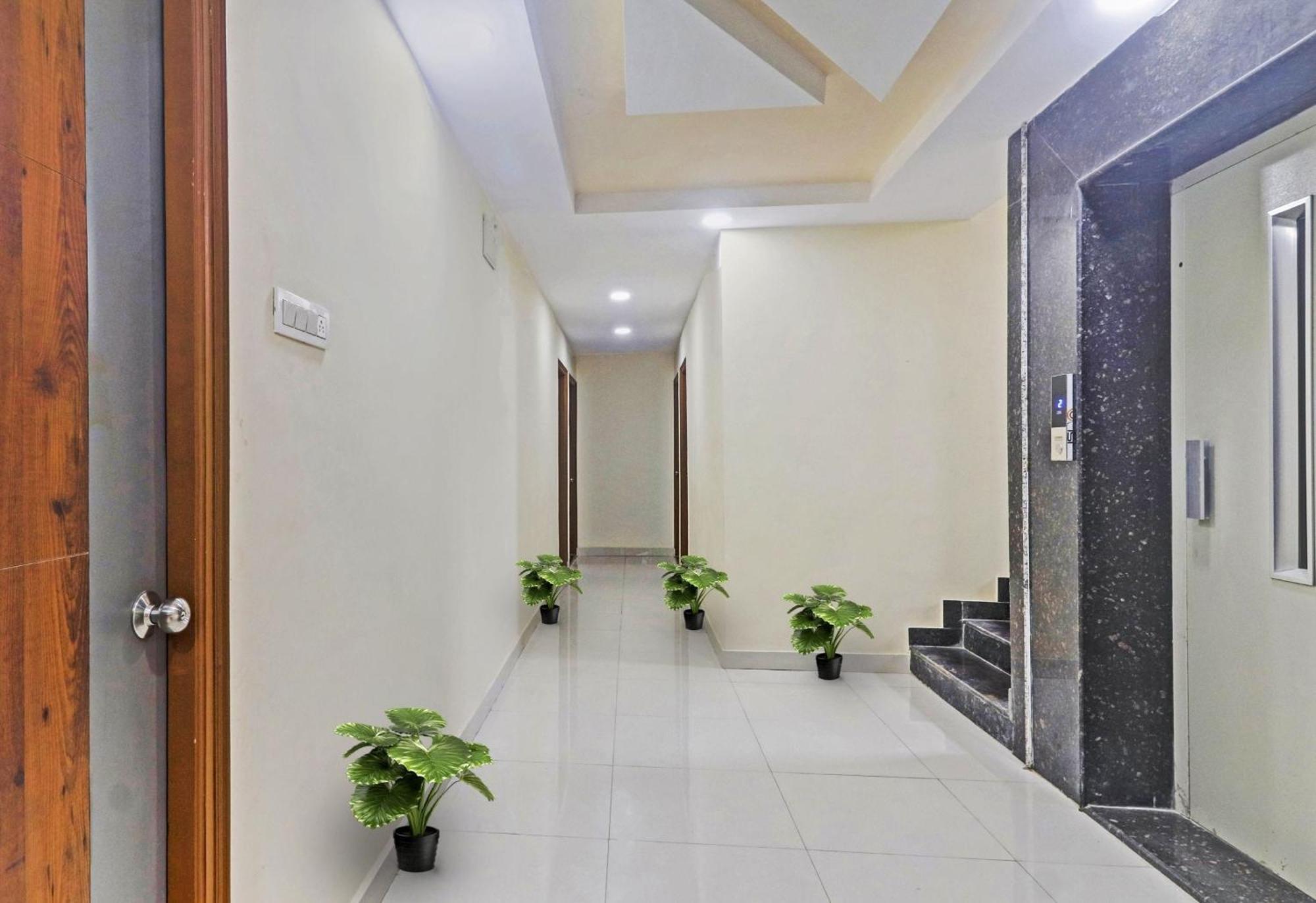 Super Hotel O Qualia Pride Financial District Gachibowli Exterior photo